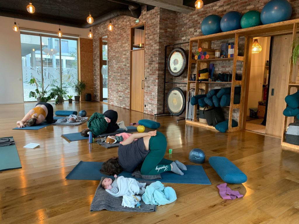 Yoga maman bébé Nantes